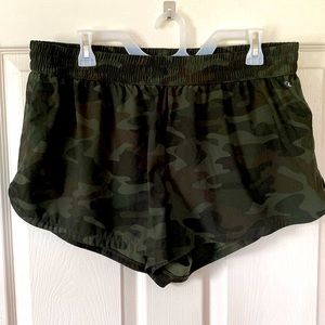 DSG brand athletic shorts with built in underwear and drawstring. Green Camo